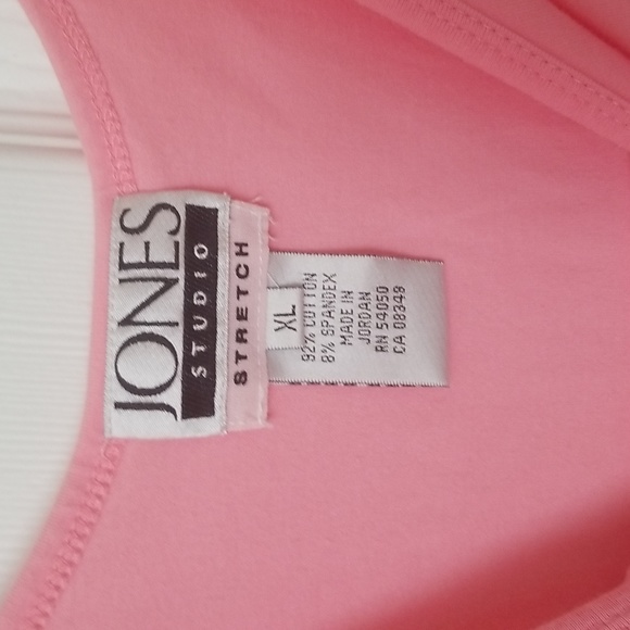 Jones Studio Sweater and Tank Set - Picture 8 of 16